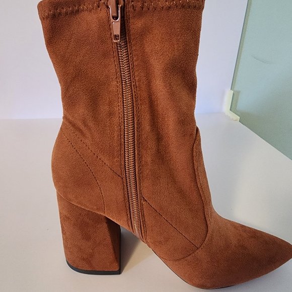 Womens Chunky Heel Pointed Toe Boots Vegan Leather Suede Winter Boot - Picture 7 of 8